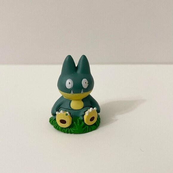 Munchlax Nintendo Pokemon Mini Figure 1.5 Inch Tall Toy - Picture 5 of 13